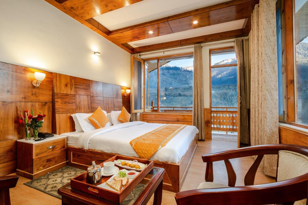Vaibhav Regency Hotel Manāli Екстериор снимка