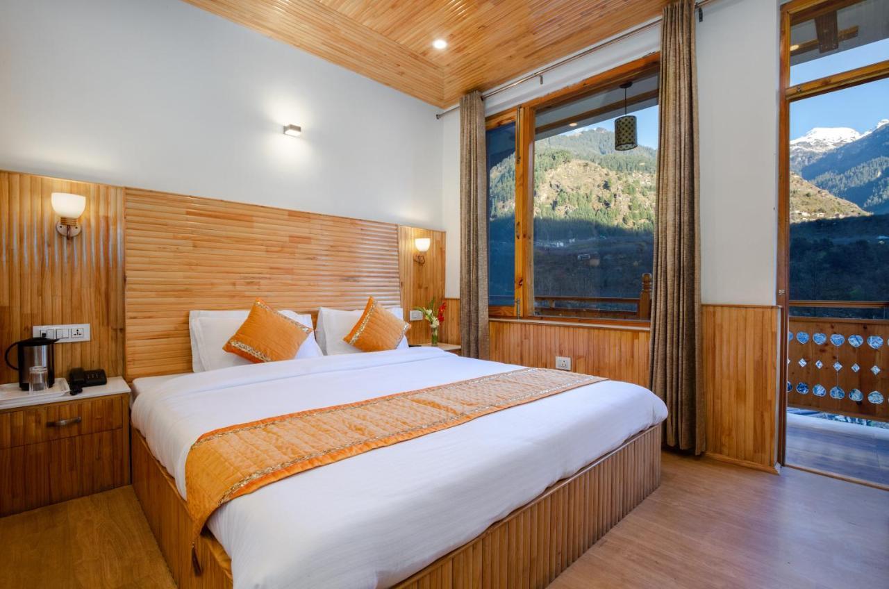 Vaibhav Regency Hotel Manāli Екстериор снимка