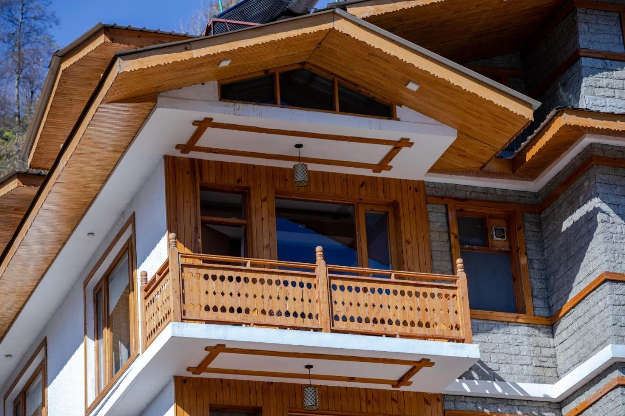 Vaibhav Regency Hotel Manāli Екстериор снимка