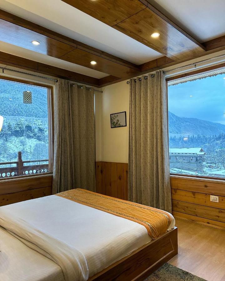Vaibhav Regency Hotel Manāli Екстериор снимка